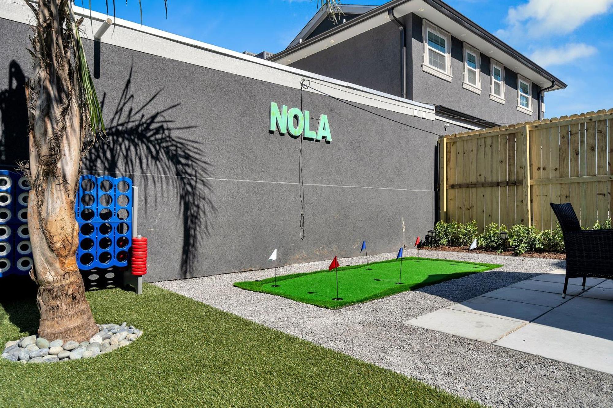 Spectacular Sleep 20 Near Fq W Pool Hotel New Orleans