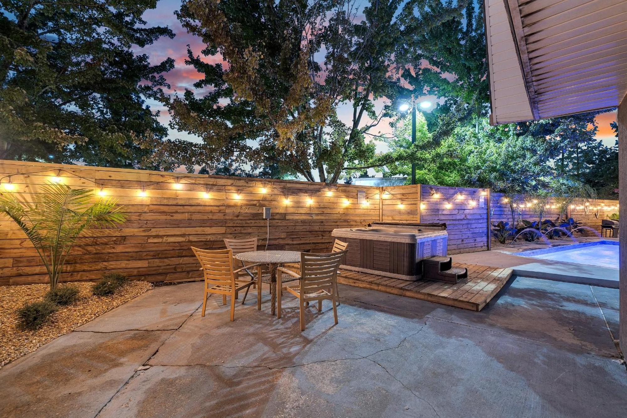 Spectacular Sleep 20 Near Fq W Pool * New Orleans